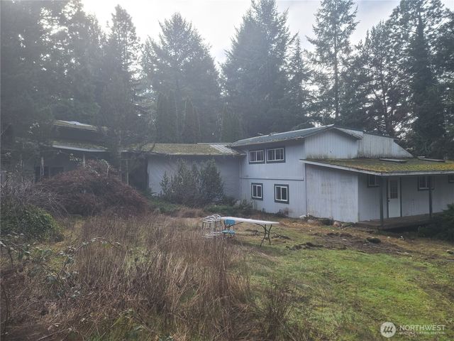 35618 16th Avenue Ct S, Roy, WA 98580