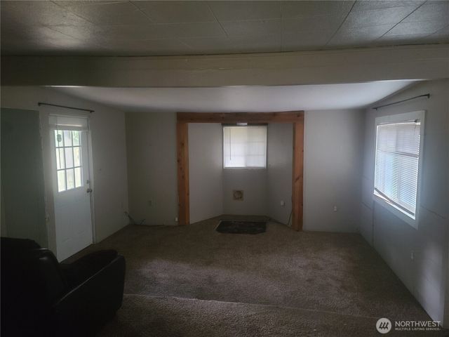 35618 16th Avenue Ct S, Roy, WA 98580