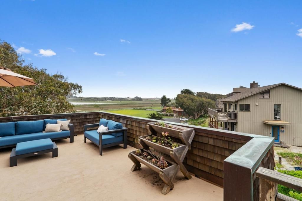 Image 32 of property listing at 127 Cormorant Way, Watsonville, CA 95076