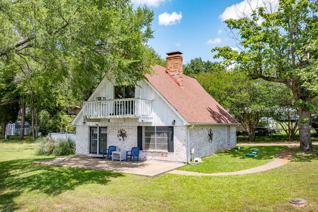 100 W Oak Acres Drive W, Malakoff, TX 75148