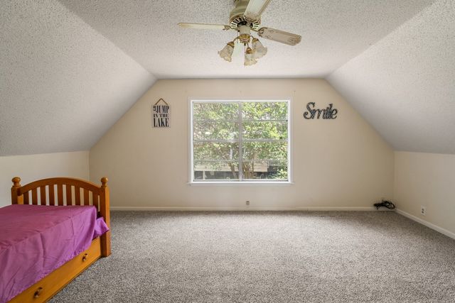 100 W Oak Acres Drive W, Malakoff, TX 75148