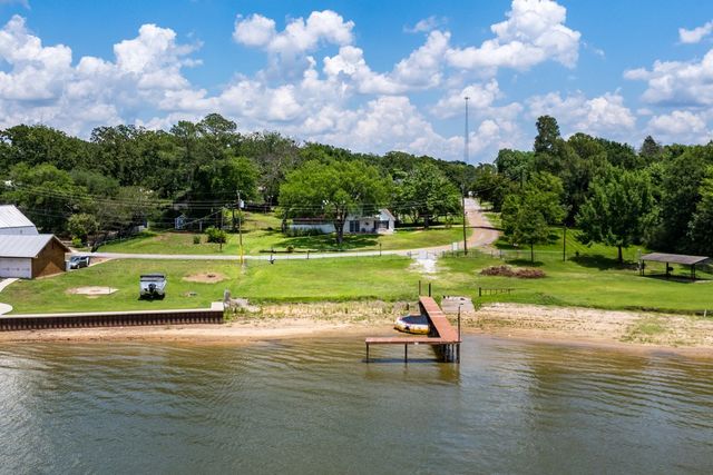 100 W Oak Acres Drive W, Malakoff, TX 75148