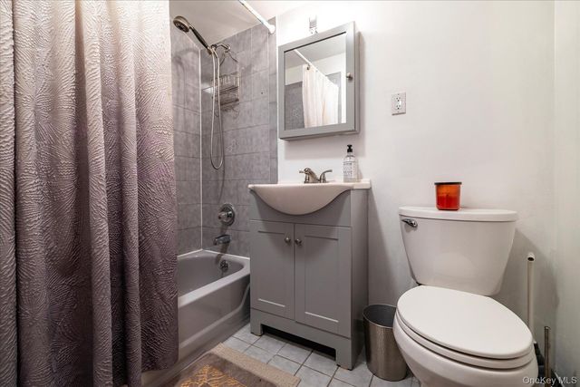 147-24 230th Place, Springfield Gardens, NY 11413