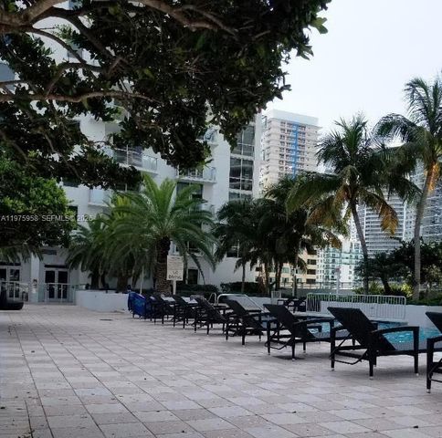 1050 BRICKELL AV 2622, Miami, FL 33131