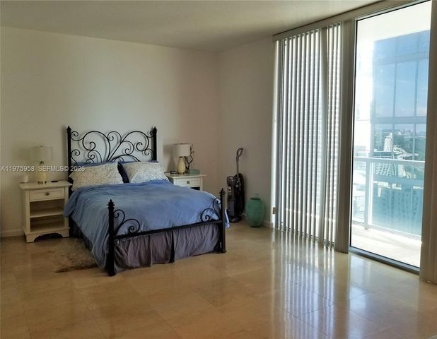 1050 BRICKELL AV 2622, Miami, FL 33131