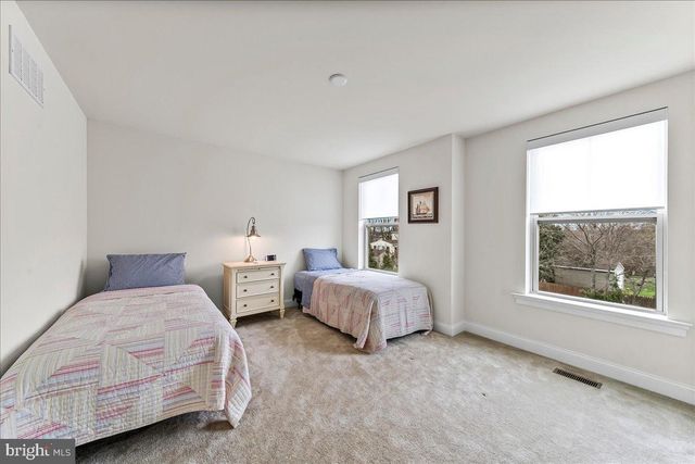 1007 JAMES WALTER WAY, Kennett Square, PA 19348