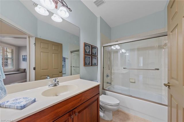 20231 Burnside PL 402, Estero, FL 33928