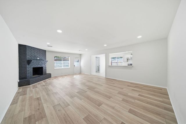 7230 Bayou Forest Drive, Houston, TX 77088