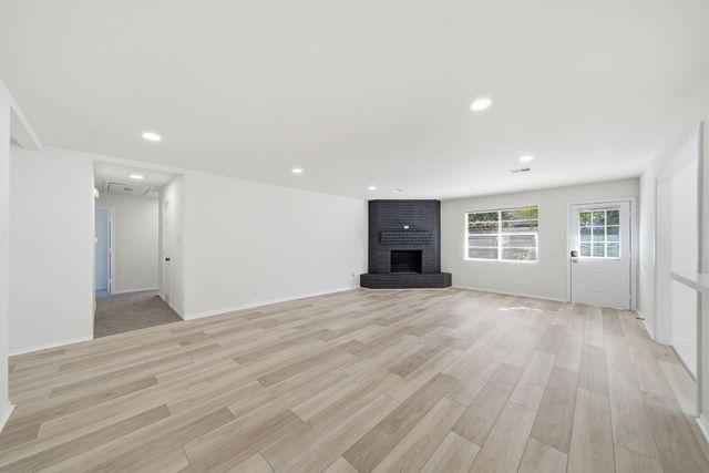 7230 Bayou Forest Drive, Houston, TX 77088