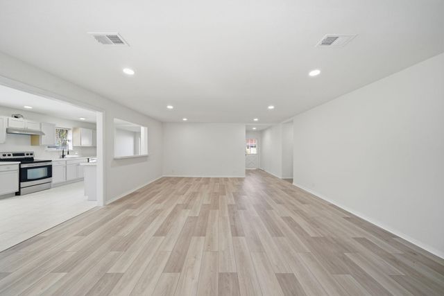 7230 Bayou Forest Drive, Houston, TX 77088