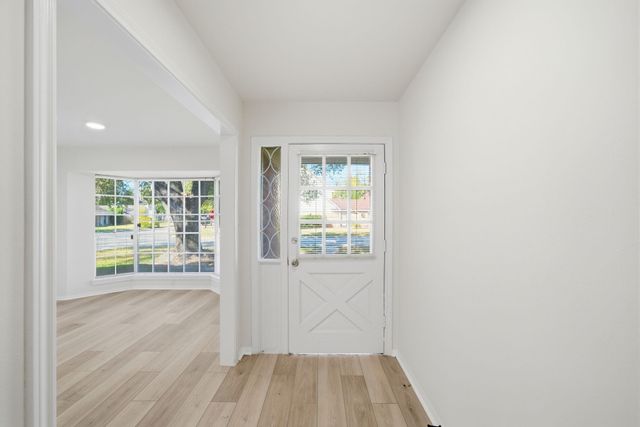 7230 Bayou Forest Drive, Houston, TX 77088