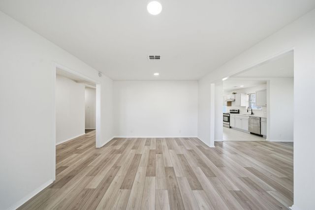 7230 Bayou Forest Drive, Houston, TX 77088