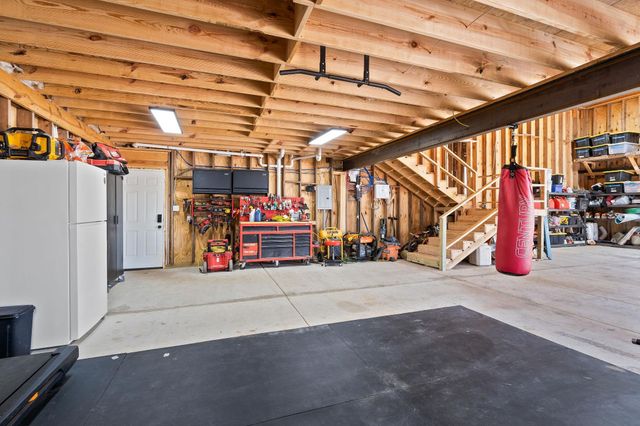 995 Old Coffeeville Rd, Lone Star, TX 75668