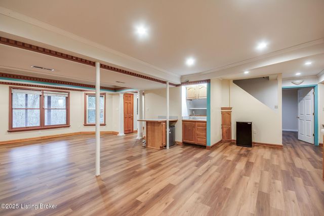 10418 Glenmary Farm Dr, Louisville, KY 40291