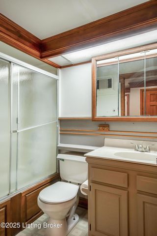 10418 Glenmary Farm Dr, Louisville, KY 40291