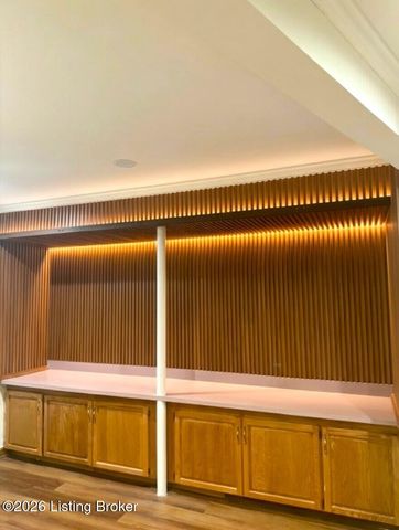 10418 Glenmary Farm Dr, Louisville, KY 40291