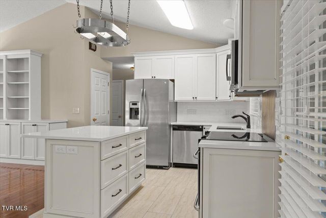 511 Headtown Road, Jonesborough, TN 37659
