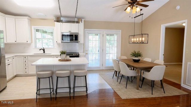511 Headtown Road, Jonesborough, TN 37659