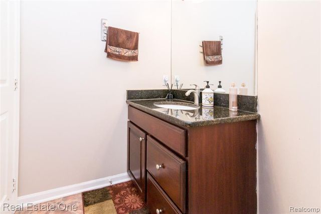 374 Robert Court, Canton, MI 48188