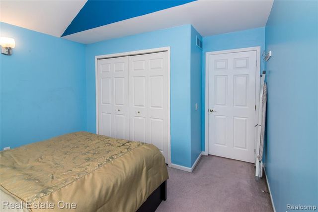 374 Robert Court, Canton, MI 48188