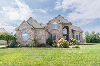 374 Robert Court, Canton, MI 48188