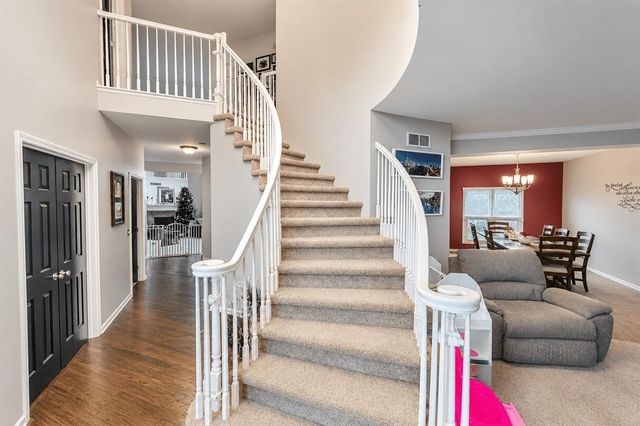 56360 Kirkridge Trail, Shelby Twp, MI 48316