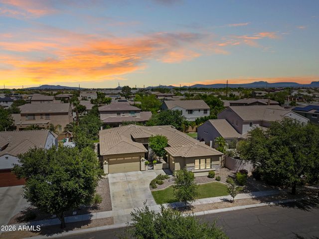 3142 E TONTO Drive, Gilbert, AZ 85298