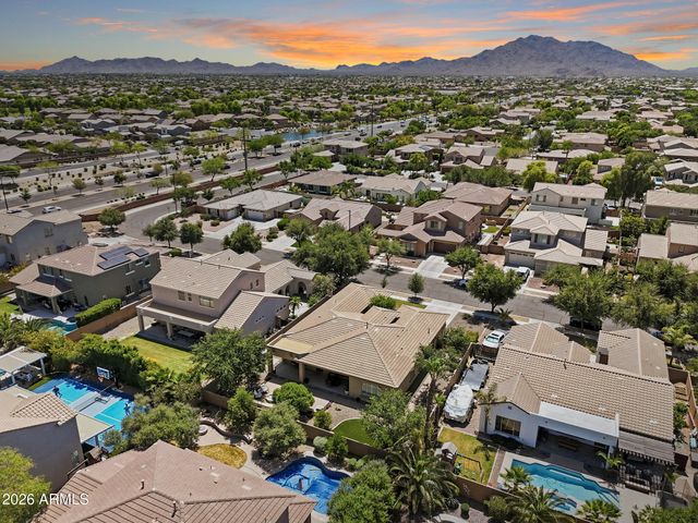 3142 E TONTO Drive, Gilbert, AZ 85298