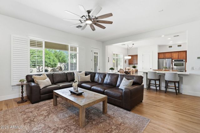 3142 E TONTO Drive, Gilbert, AZ 85298