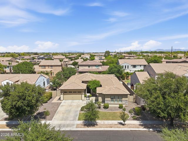 3142 E TONTO Drive, Gilbert, AZ 85298