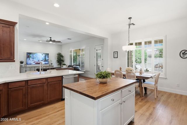 3142 E TONTO Drive, Gilbert, AZ 85298