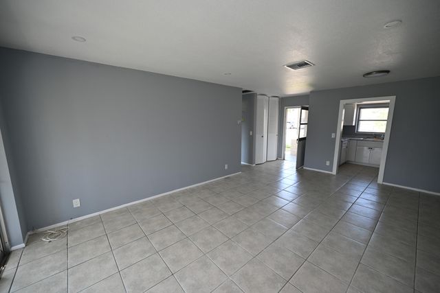 2681 W Barkley Dr Drive W B, West Palm Beach, FL 33415