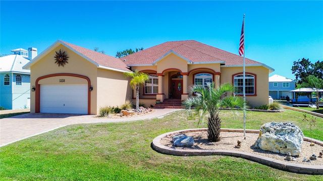 1920 NW 16TH STREET, Crystal River, FL 34428