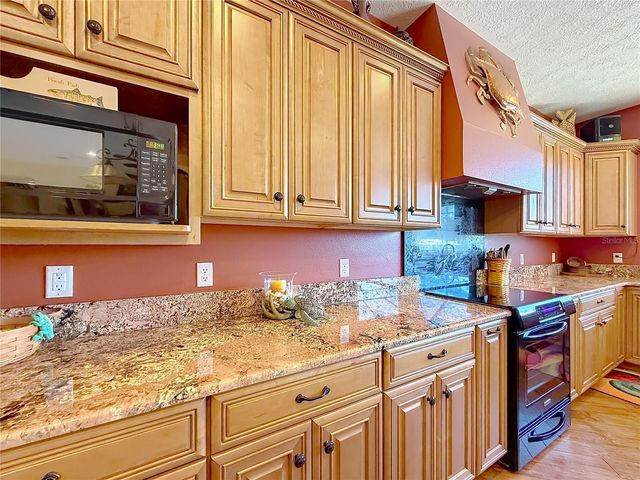 1920 NW 16TH STREET, Crystal River, FL 34428