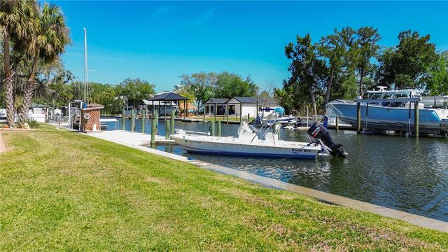 1920 NW 16TH STREET, Crystal River, FL 34428