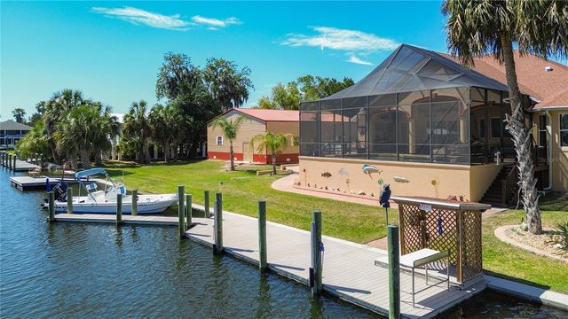 1920 NW 16TH STREET, Crystal River, FL 34428