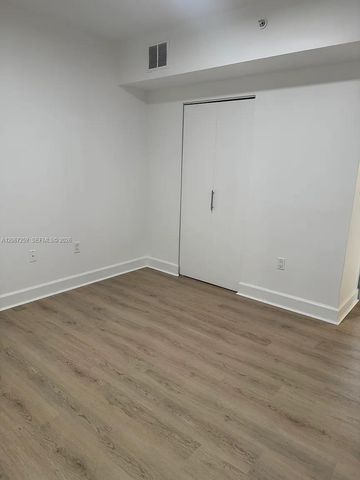 471 NE 25th Street 504, Miami, FL 33137