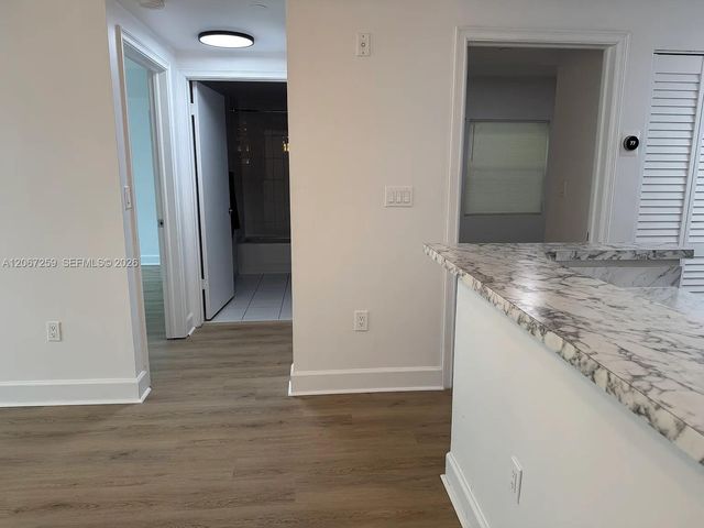 471 NE 25th Street 504, Miami, FL 33137