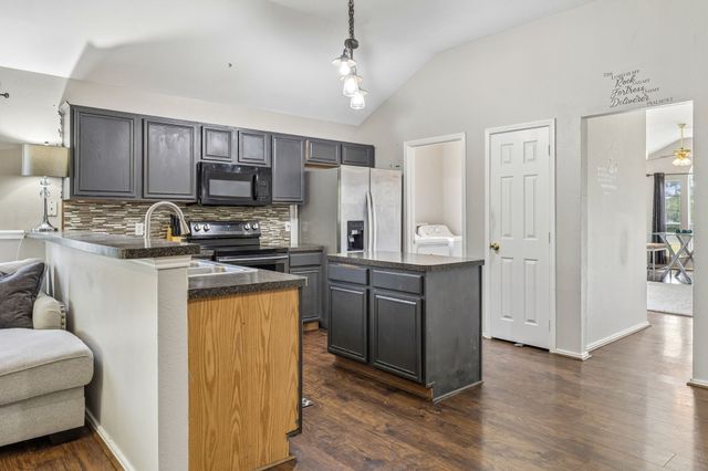 704 Mackenzie Drive, Royse City, TX 75189