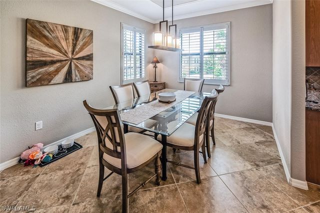 9107 Napoli CT 201, Naples, FL 34113