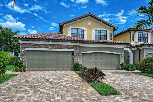 9107 Napoli CT 201, Naples, FL 34113
