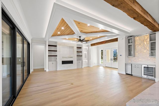 3202 Bay St, Gulf Breeze, FL 32563