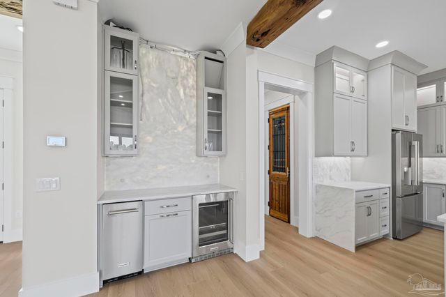 3202 Bay St, Gulf Breeze, FL 32563