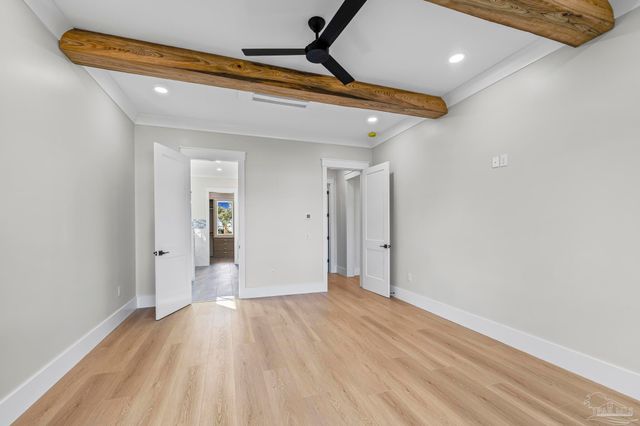 3202 Bay St, Gulf Breeze, FL 32563