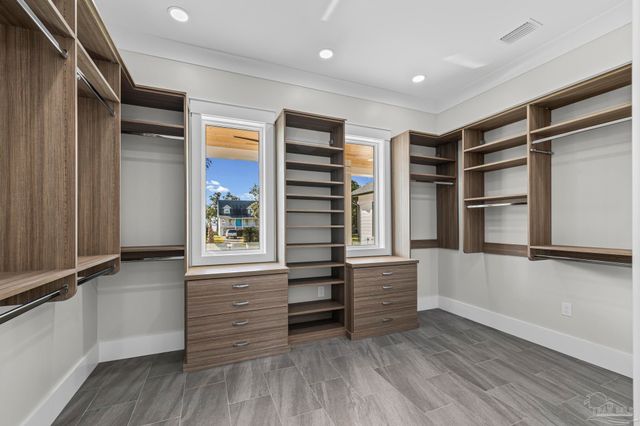 3202 Bay St, Gulf Breeze, FL 32563