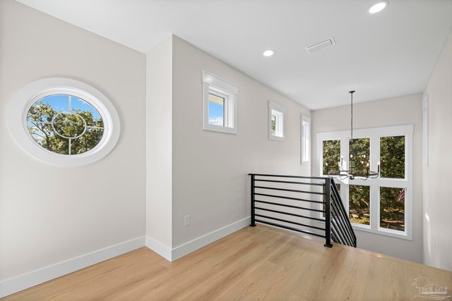 3202 Bay St, Gulf Breeze, FL 32563