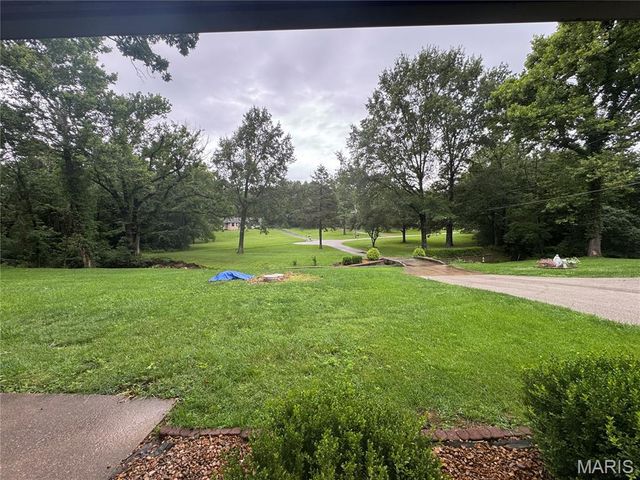 7 Bogey Drive, Washington, MO 63090