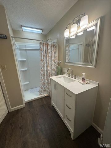 7 Bogey Drive, Washington, MO 63090
