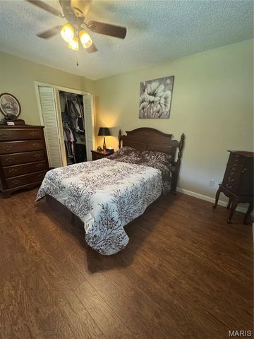 7 Bogey Drive, Washington, MO 63090