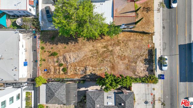 1562 S Fairfax Avenue, Los Angeles, CA 90019